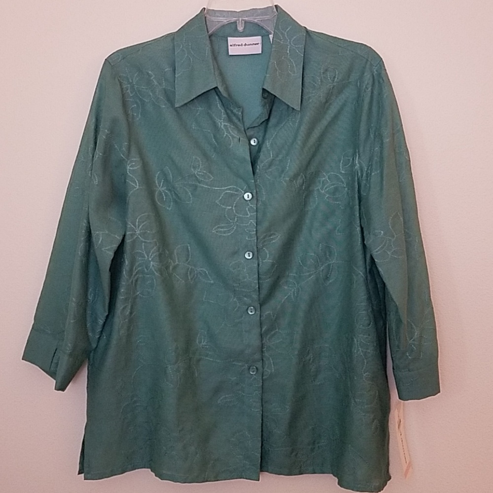 NWT Alfred Dunner Sage Green Embroidered Blouse Top 10 - Picture 1 of 8